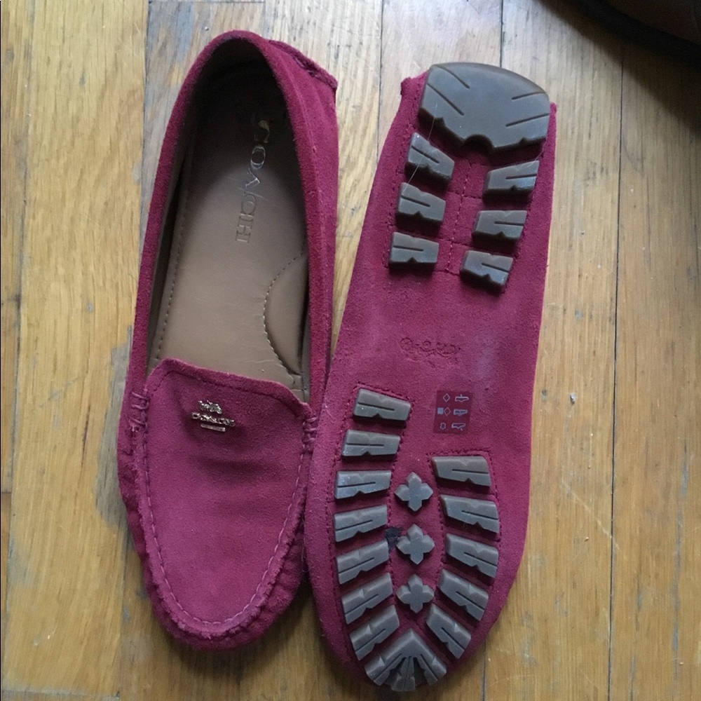 COACH  BURGUNDY LOAFERS - Picture 3 of 3